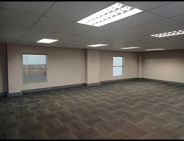 INDUSTRIAL PROPERTY TO RENT IN OLIFANTSFONTEIN